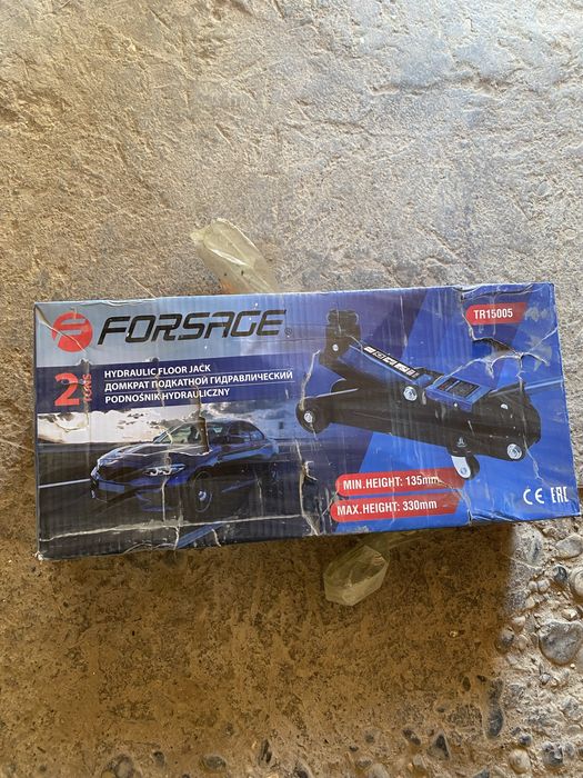 Дамкрат подкадной гидравлически