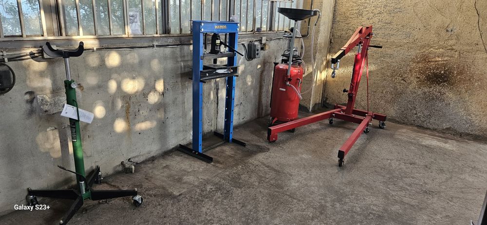 Дава се под наем Промишлена сграда в Добрич, Пинета - 570 кв.м за 510 € - Снимка #1