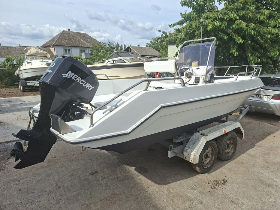 Barca Salpa GS625 Open cu motor Mercury Marine 60 cp 4 timpi EFI