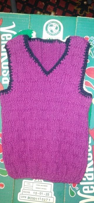 Продам маички для девочки мальчика