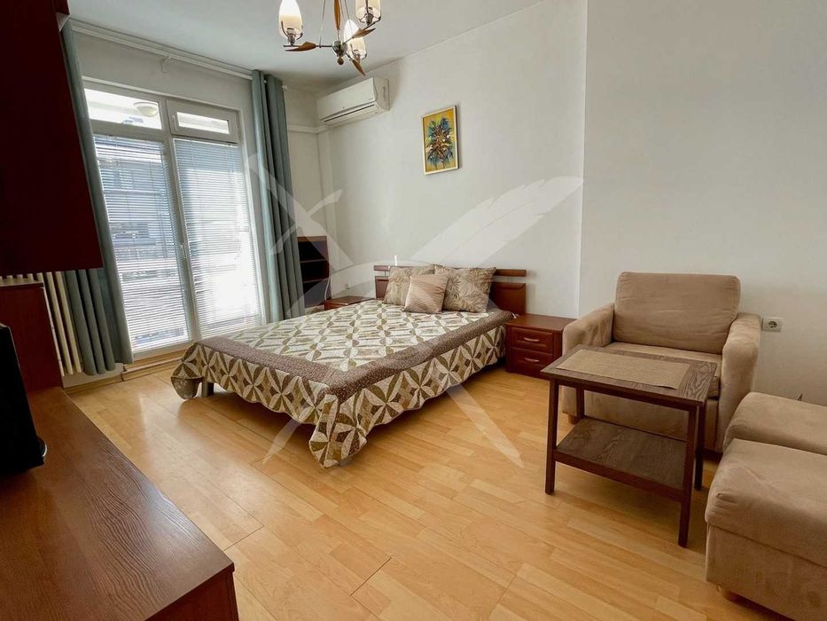 Дава се под наем Тристаен апартамент в София, Център - 77 кв.м за 747.66 € - Снимка #6