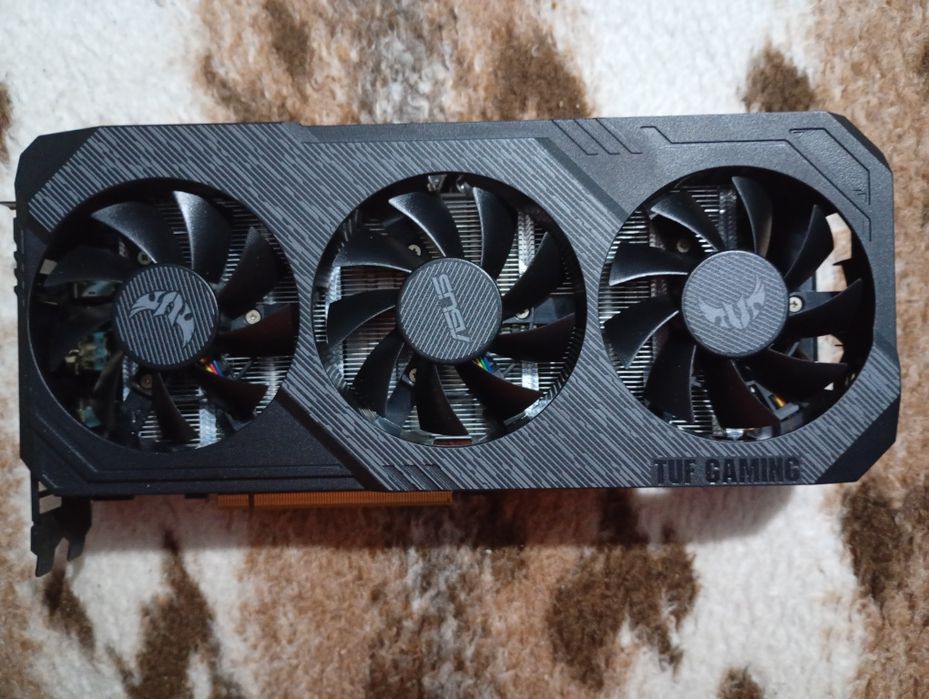 Vând placa video Asus Tuf Gaming de 6 GB ddr6 preț 750 lei