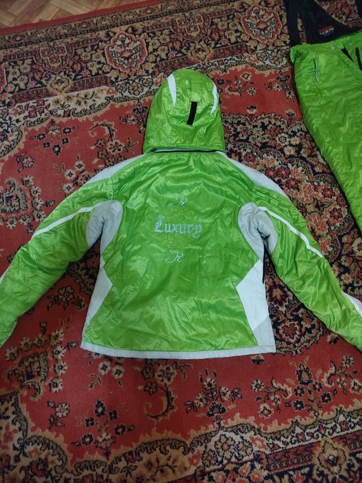 Парода Лыжный костюм