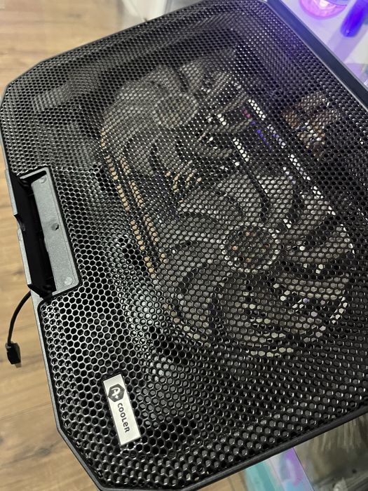 Vând laptop ASUS