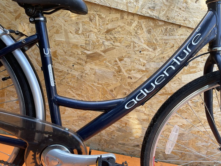 Bicicleta cadru dama aduenture roti 28” cadru aluminiu