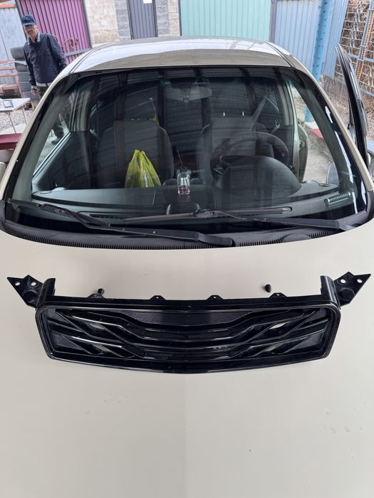 Решетка бампера равон р3