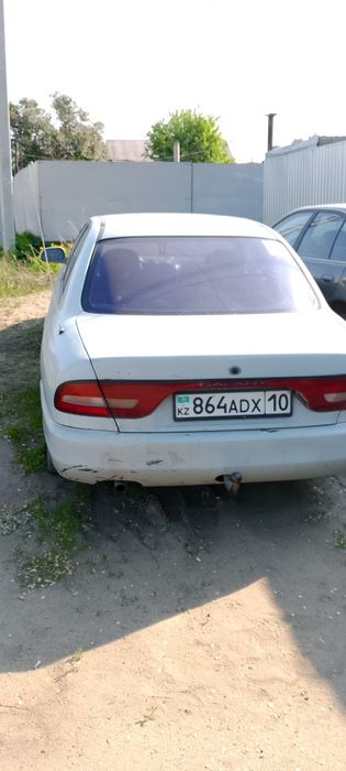 Продам машину mitsubishi galant