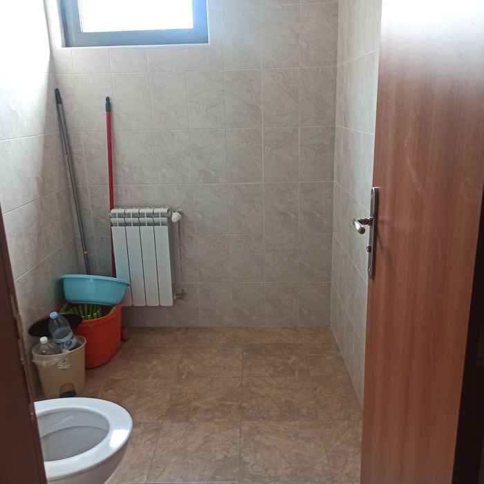 Дава се под наем Офис в с. Долно Сахране, Област Стара Загора - 28 кв.м за 127.5 € - Снимка #5