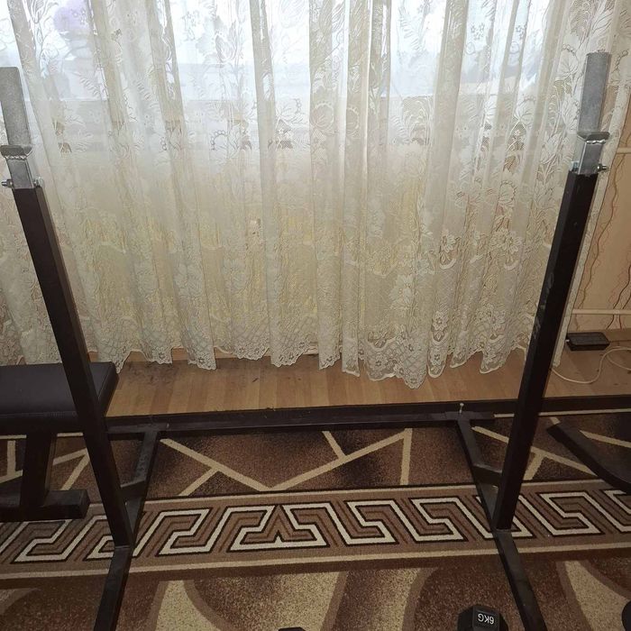 Продава стойка за клек за домашна употреба