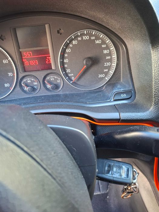 Volkswagen golf 5