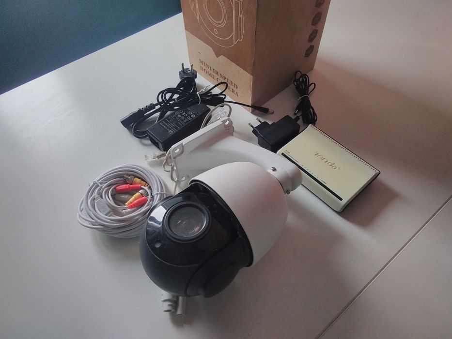 голяма 5MP PTZвъртяща се на360 градуса с мощен зум цветна нощна камера