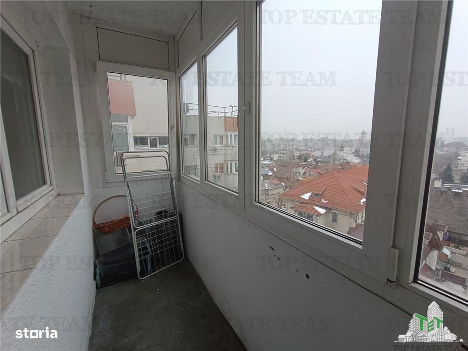 Vanzare apartament 3 camere vedere spate Ion Mihalache