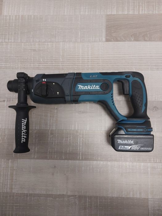 Rotopercutor MAKITA  acumulator