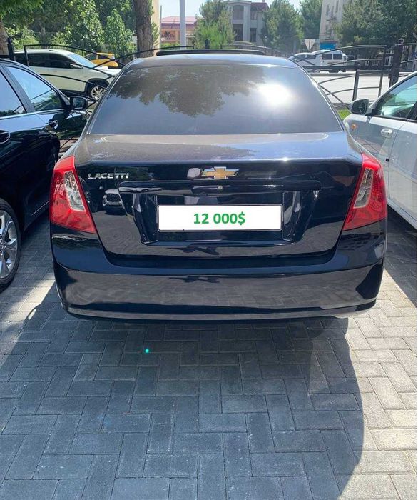 Chevrolet Gentra 2023 | 77 000 км | 12 000 $