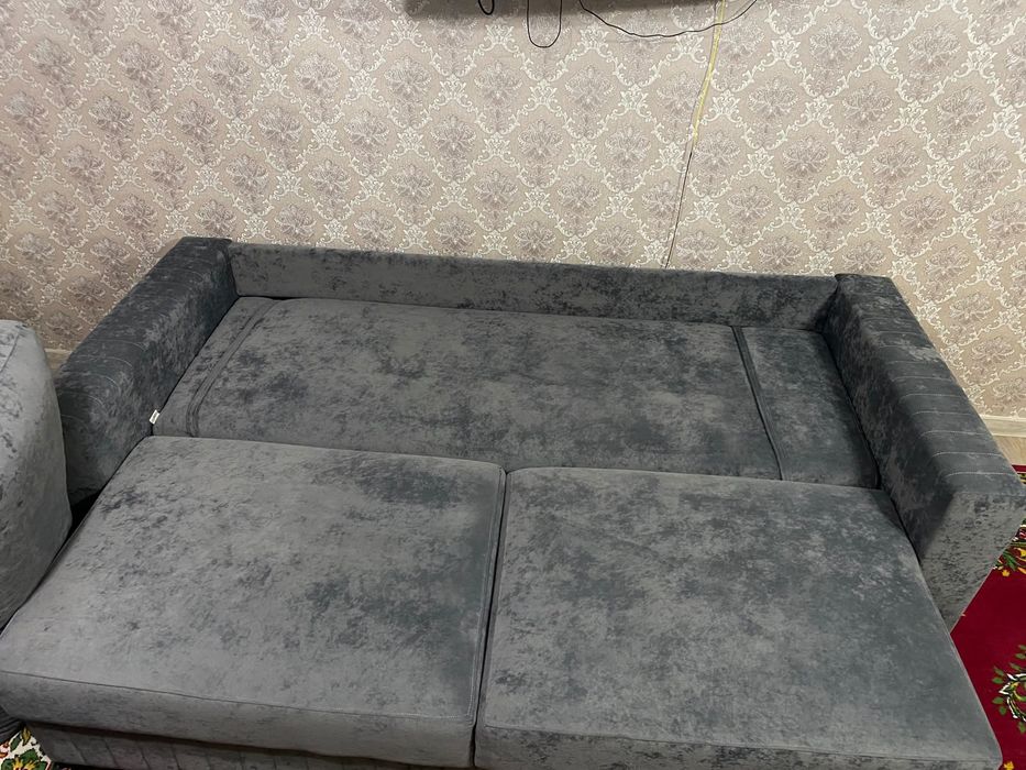 Продам диван в отличном состоянии