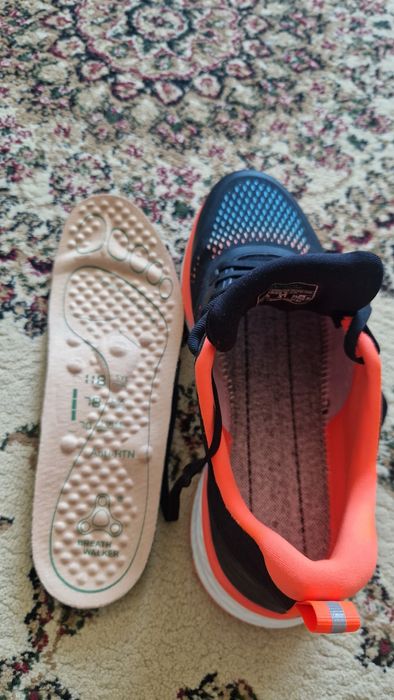 Кросовка 41 размер сатылады