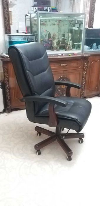 Kresla sotiladi xolati yaxshi