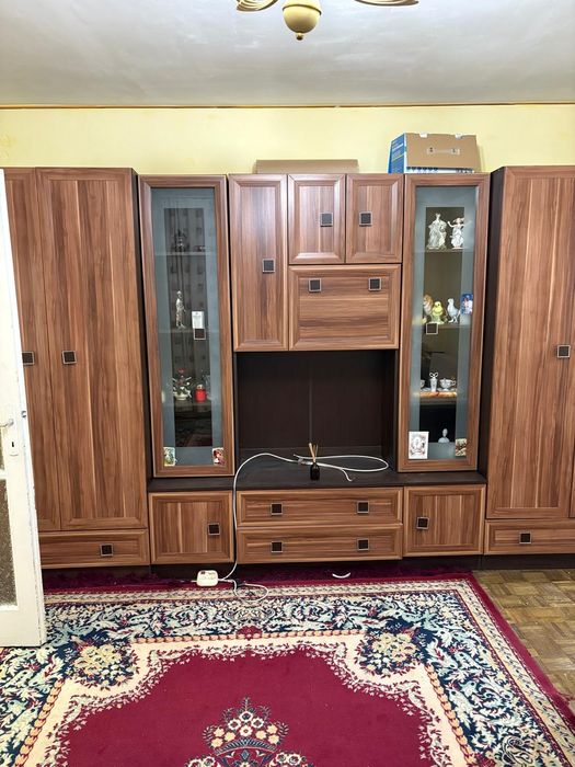 Vand sau Schimb apartament 2 camere + diferenta