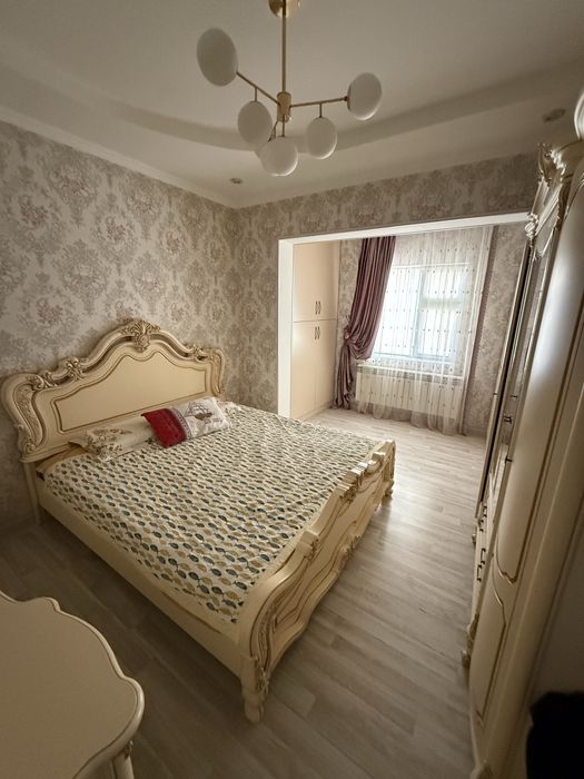 4 комнатная квартира