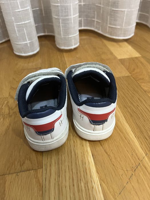 Детские кроссовки tommy hilfiger