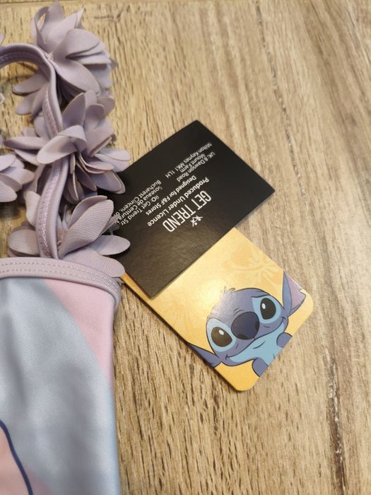 Costum de baie întreg cu stitch nou 134/146