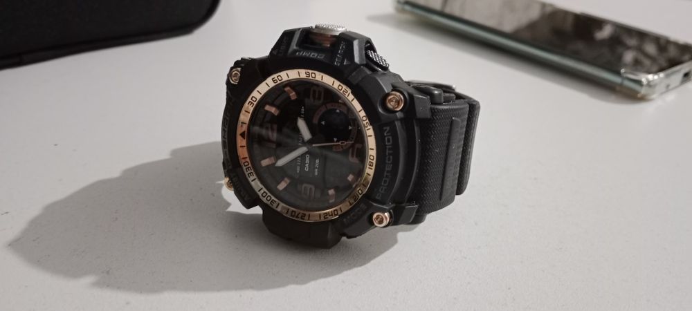 Продам часы Casio