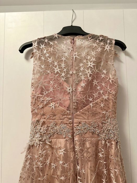 Официална /бална/ дълга рокля, подходяща и за други поводи