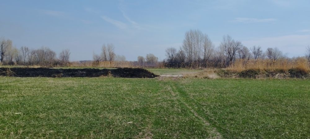 Продается земля.