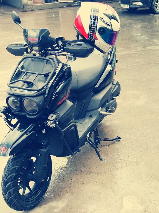 Tank skuter pro max madeli yaxshi xolatda turubdi