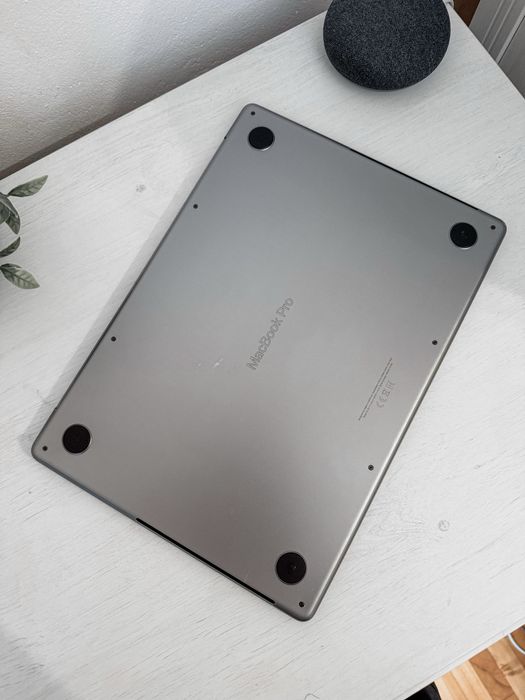 MacBook Pro 14" (M1 Pro)