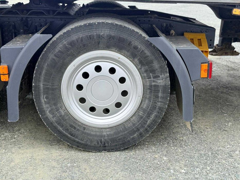 Cap tractor Iveco Stralis 450 2011