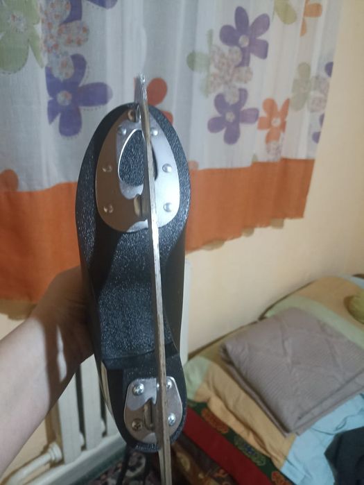 Коньки Botas Dagmar