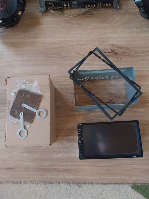 Мултимедия за кола.