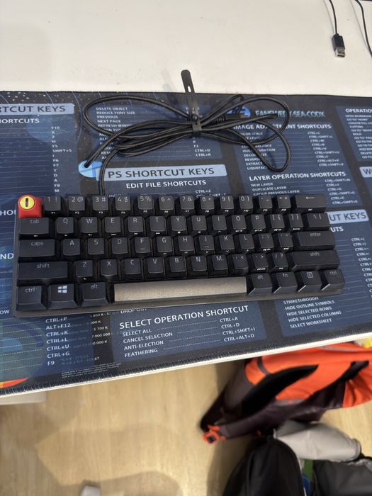 Tastatura razer huntsman mini
