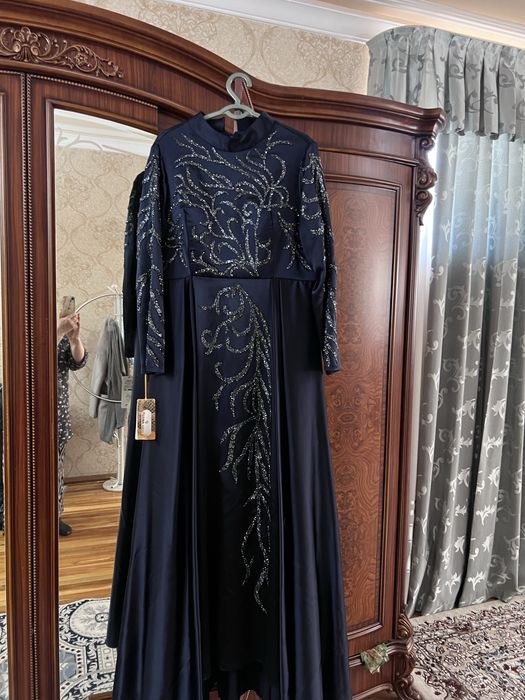 Темно синия алатье