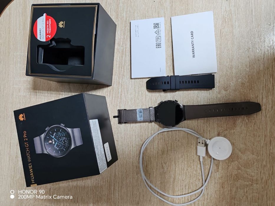 Продам смарт-часы Huawei Watch GT 2 Pro