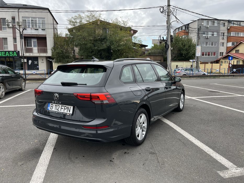 VOLKSWAGEN Golf 2021 — imagine 5
