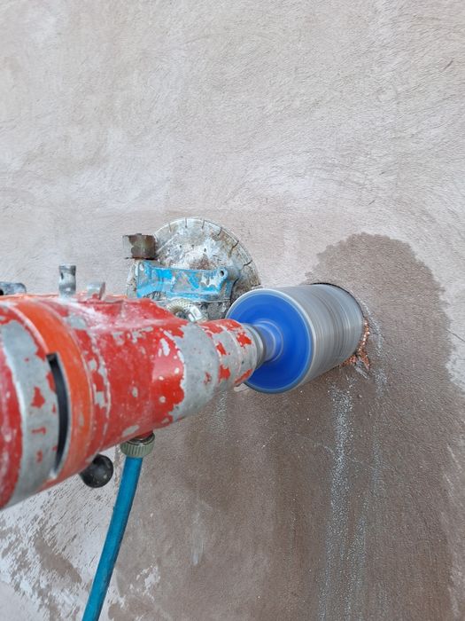 Carotari/Ct Ac Hotă,Taieri pereti palci asfalt,Azi,disponibil