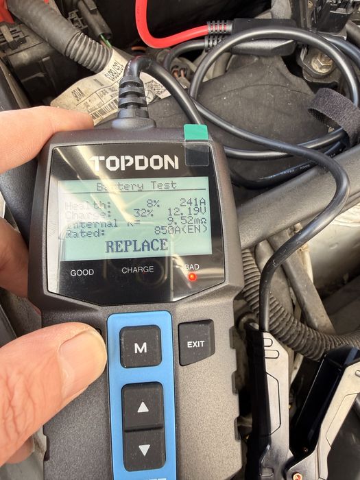 Тестер з акумулатори