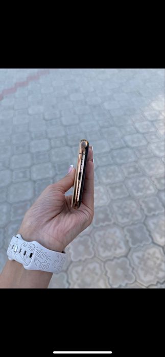 Продам Айфон 11 про