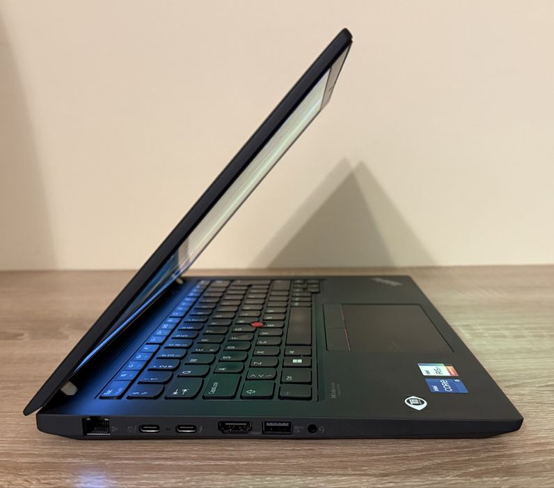 Lenovo Thinkpad T14 Gen3 CA NOU ! 16GB SiM LTE 4G Cellular i5 Gen4 G3