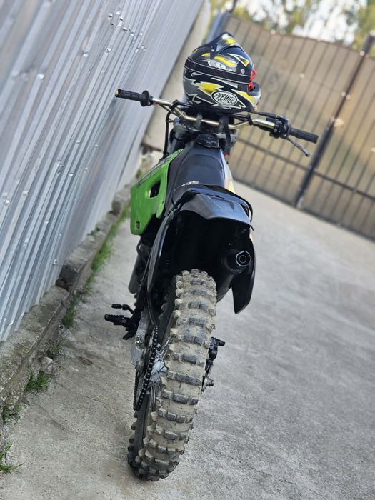 Vând Kawasaki kdx power valve 125 cc