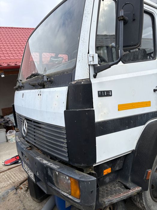 Camion Mercedes Benz 814