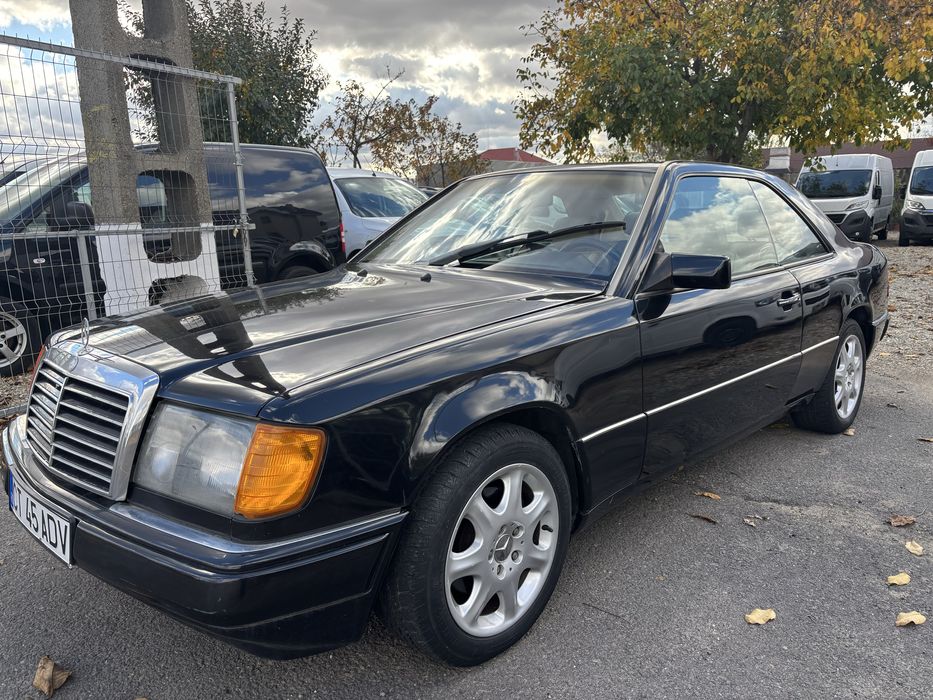 Mercedes 230 CE Cupe vehicul istoric in acte