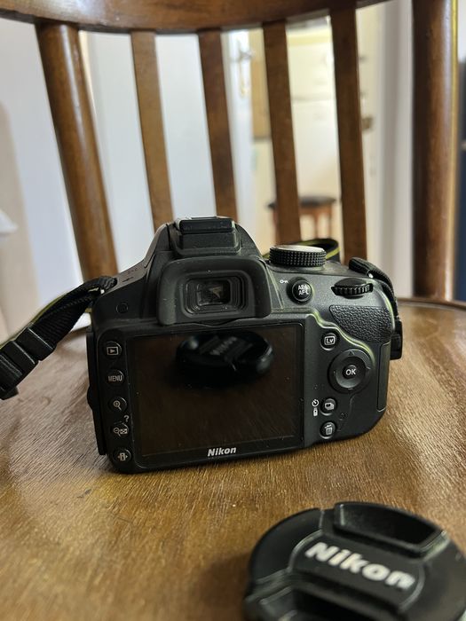 Aparat foto DSLR Nikon D3200 - Obiectiv 55-200 mm VR- Stare Impecabilă