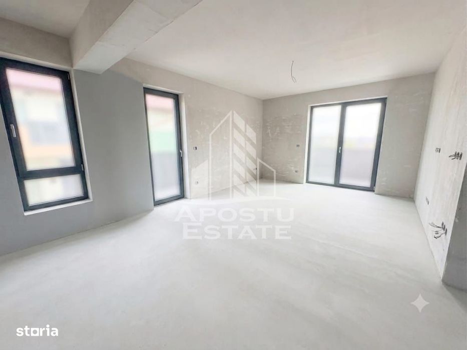 Apartament cu 3 camere, 2 balcoane, zona Planetelor