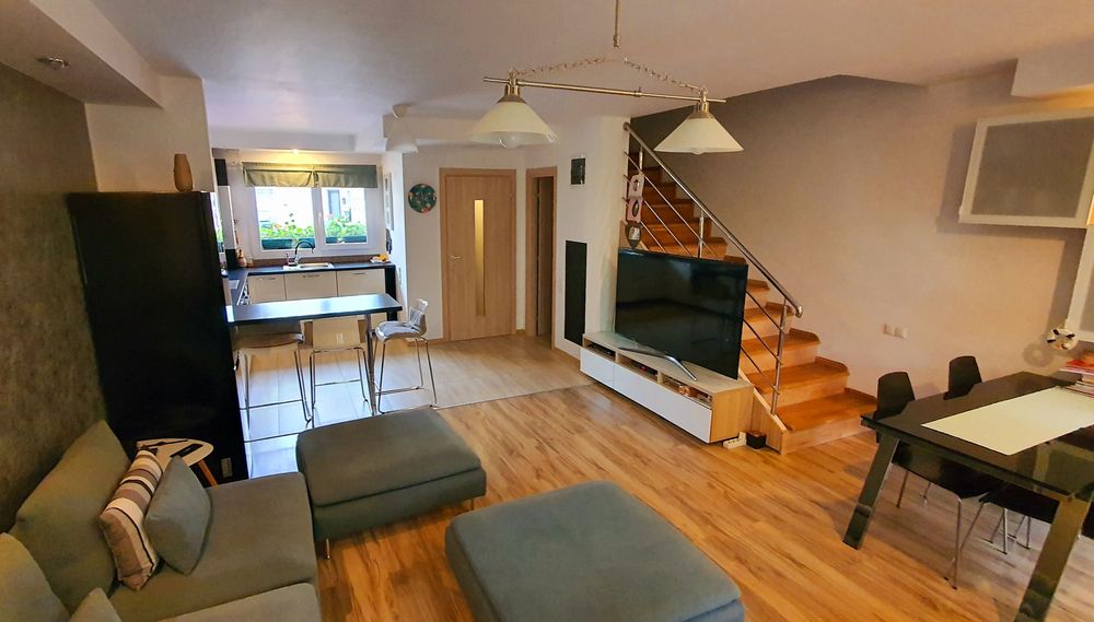 Vila de inchiriat in Cosmopolis - direct proprietar