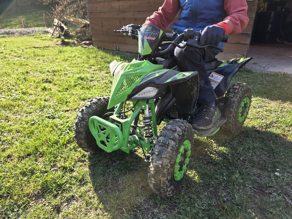 Vand atv pentru copii sub 12 ani
