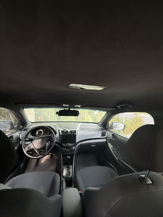 Hyundai accent 2014