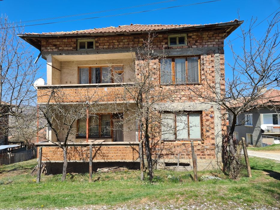 Продава се Къща в с. Падеш, Област Благоевград - 160 кв.м за 485 €/кв.м - Снимка #2